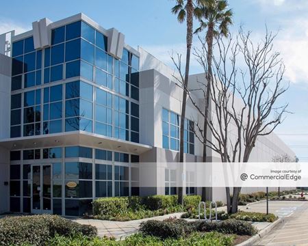Industrial space for Rent at 13489 Jurupa Avenue in Fontana