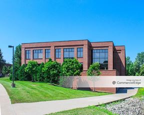 Corporate Crossings Office Park - 175 Sully's Trail
