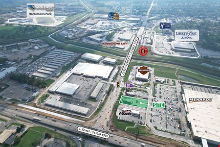 Retail space for Rent at Starbucks in Omaha