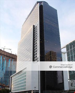 Brickell World Plaza