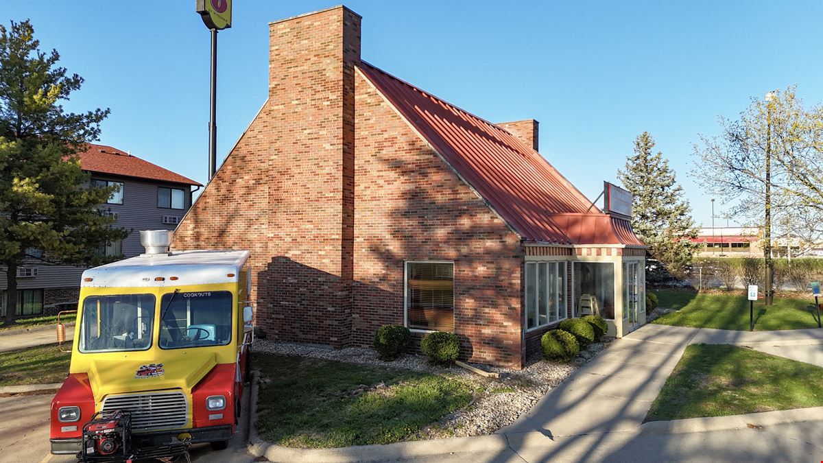 Restaurant for Sale - 1700 Fredrick Lane