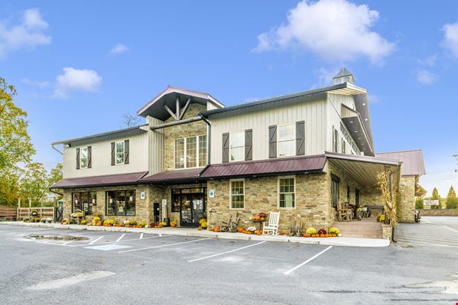 Widespread Country Market & The Bullpen Restaurant