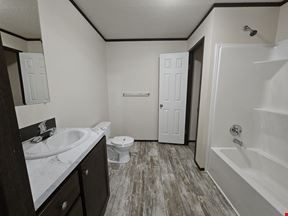 2037 9th Ave W