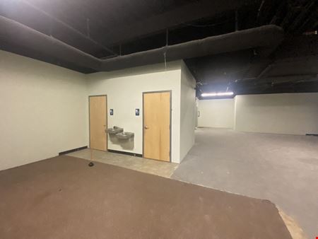 8,200+ Retail/Office Space near Downtown