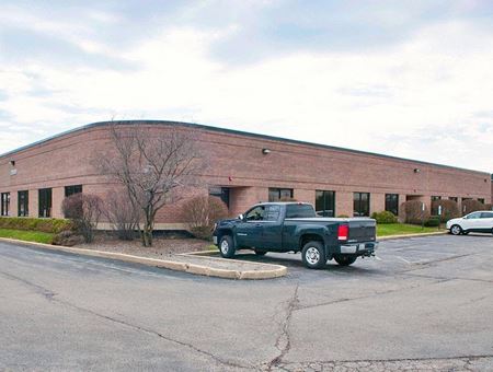 Industrial space for Rent at One Glendale Center in Glendale Heights