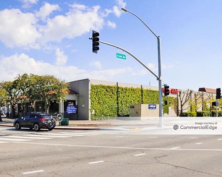 Retail space for Rent at Montecito Plaza in San Rafael