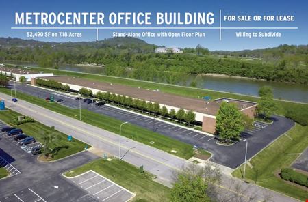 Commercial space at 601 Mainstream in Nashville