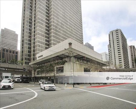 One Embarcadero Center