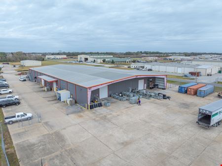 ±32,114 SF Fully Climatized Office/Warehouse