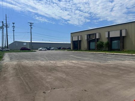 Showroom & Warehouse Space