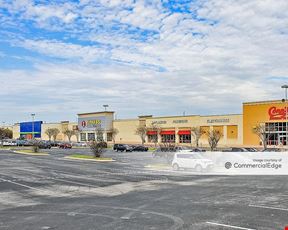 Shops at Tech Ridge