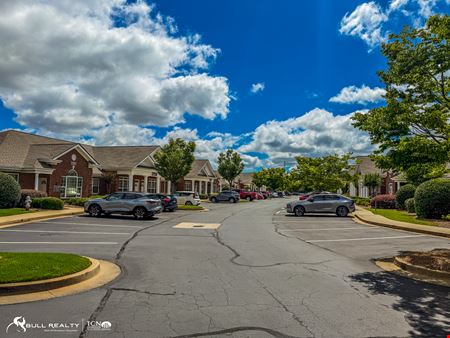 Long-Term NNN-Leased Office Investment | National Healthcare Tenant | 8.7% Cap Rate | Leased Through 2033