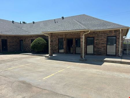 817 SW 89th St - Newly Renovated Multi Unit Office