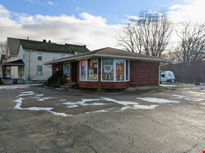 Crown Liquor