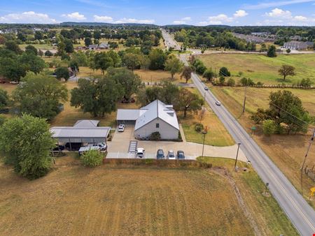 5876 Elm Springs Rd