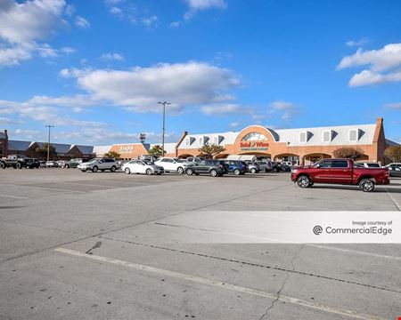 Retail space for Rent at 5200-5288 South Hulen Street in Fort Worth
