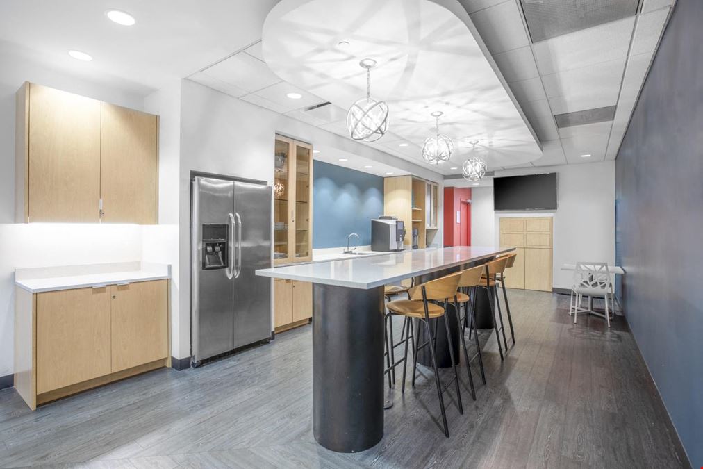Regus - Harborside Financial
