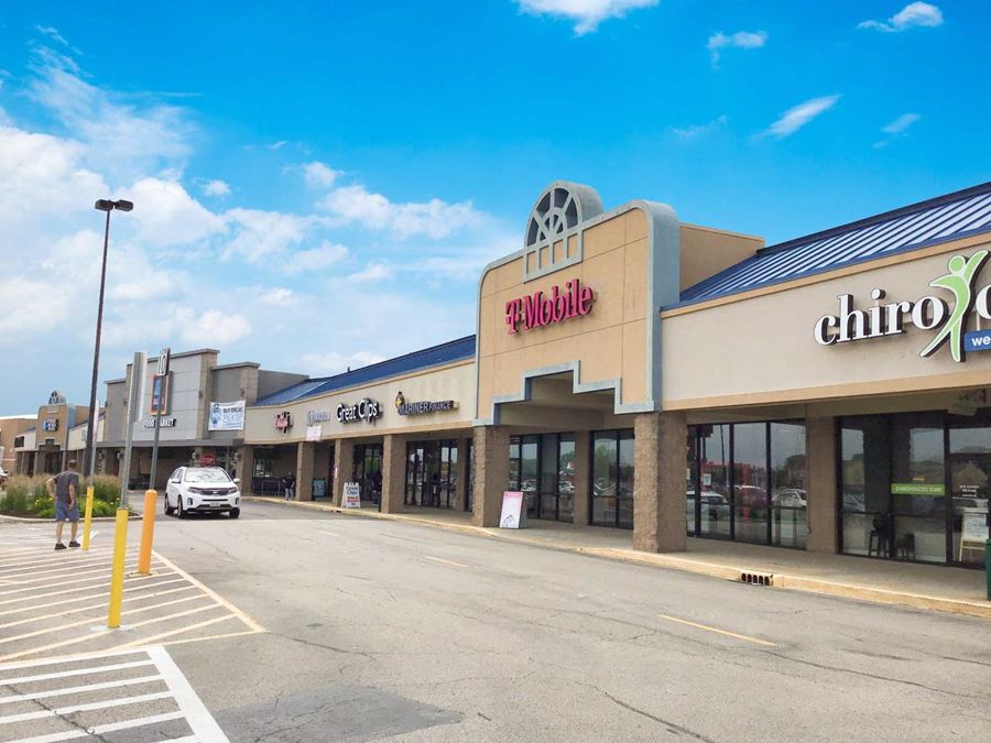 Parkway Pointe Plaza
