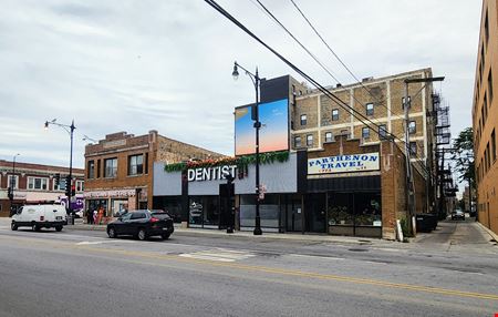 Lincoln Square | 1,169 SF Inline Retail Space For Lease