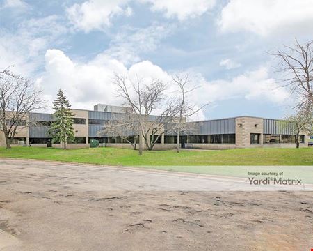 Office space for Rent at Runway 52 in St. Paul