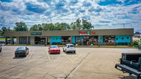 Retail space for Sale at Shopping Center Hope Arkansas in Hope