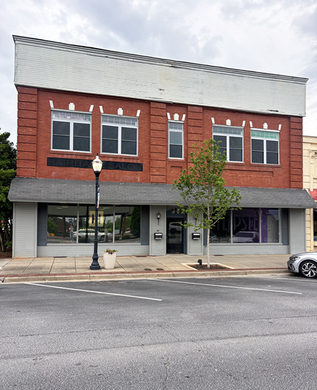 Retail space for Sale at 319 and 321 Main Street in Seneca