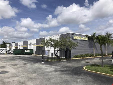 Industrial space for Rent at 20250-20268 NE 15th ct in Miami
