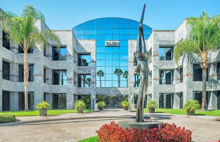 Office space for Rent at Olen Corporate Plaza in Irvine