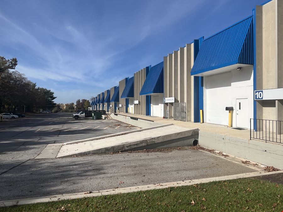 7190-7194 Oakland Mills Road