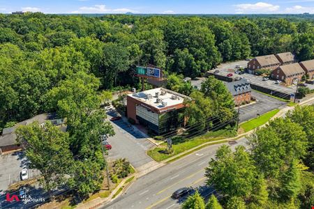5505 Roswell Rd