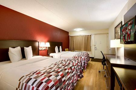 Red Roof Inn