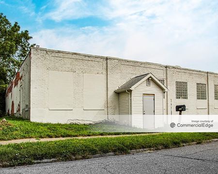 Industrial space for Rent at 391 East Wilson Avenue in Pontiac
