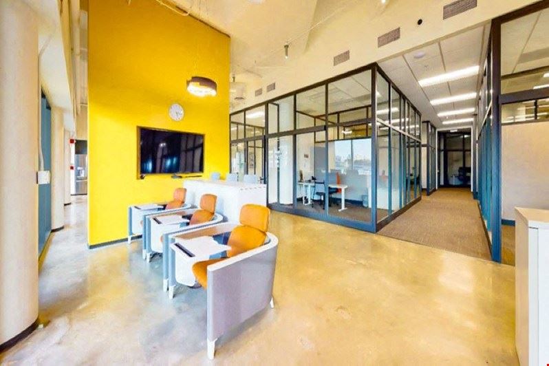Office Evolution - Tampa Harbour Island
