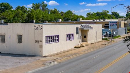 Flex Space space for Rent at McCart Warehouse in Fort Worth