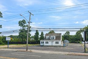 1790 Middle Country Road