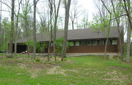 2424 American Ln