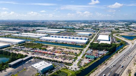 Industrial space for Rent at GARDENS WEST COMMERCIAL CENTER in Hialeah Gardens