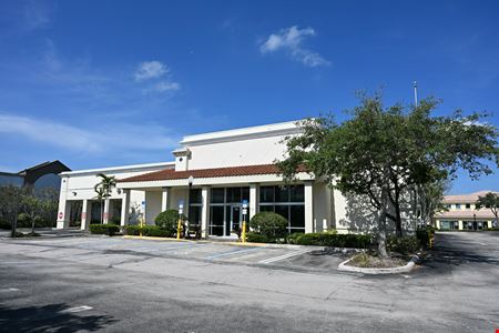Retail space for Rent at Freestanding Office/Retail in Tequesta
