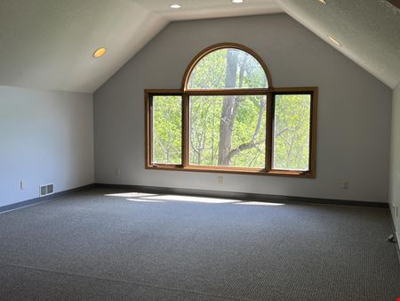 830 E Johnstown Rd