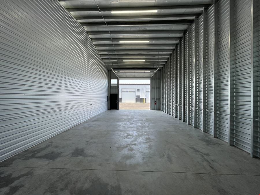 Garage Lodge - 24' x 50'