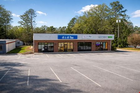 Retail space for Rent at Town & Country Shopping Center in Clinton