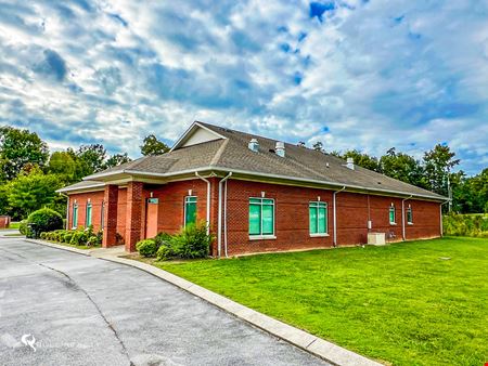 Single-Tenant Net Leased Medical Surgery Center | 7.5% Cap Rate