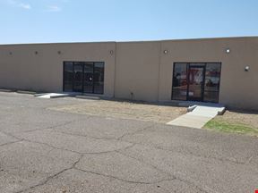 Retail property in Phoenix, AZ
