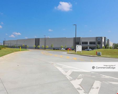 Commercial space at 159 Westridge Pkwy in McDonough