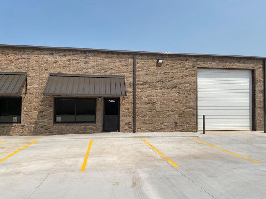 7605 & 7601 NW 79th