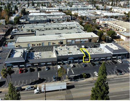 Retail space for Rent at De Soto Plaza Center in Canoga Park