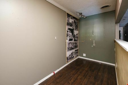 AFFORDABLE STOREFRONT LOCATION ON COURT SQUARE