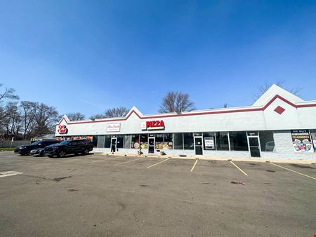 9 Mile Plaza