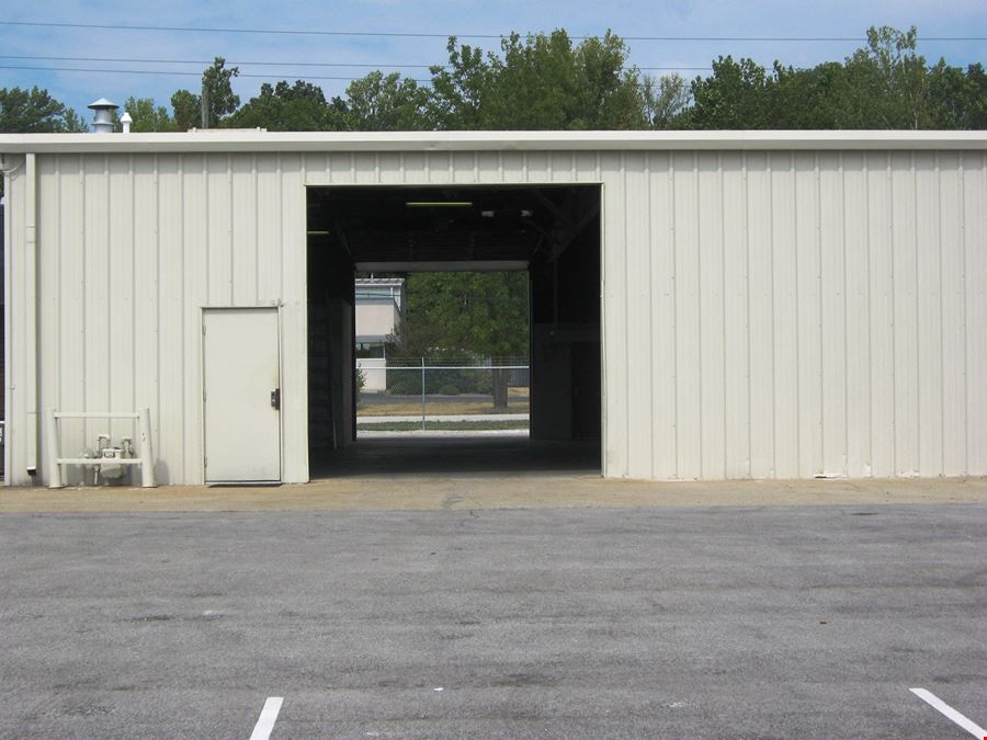 8813 Robbins Rd.