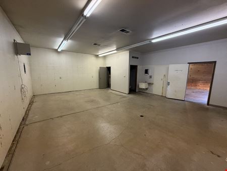 4656 Executive Dr, Suite - Office with Garage